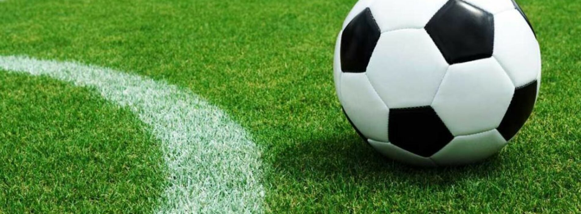 Transformacja piłki nożnej: wpływ technologii i analityki na współczesną grę